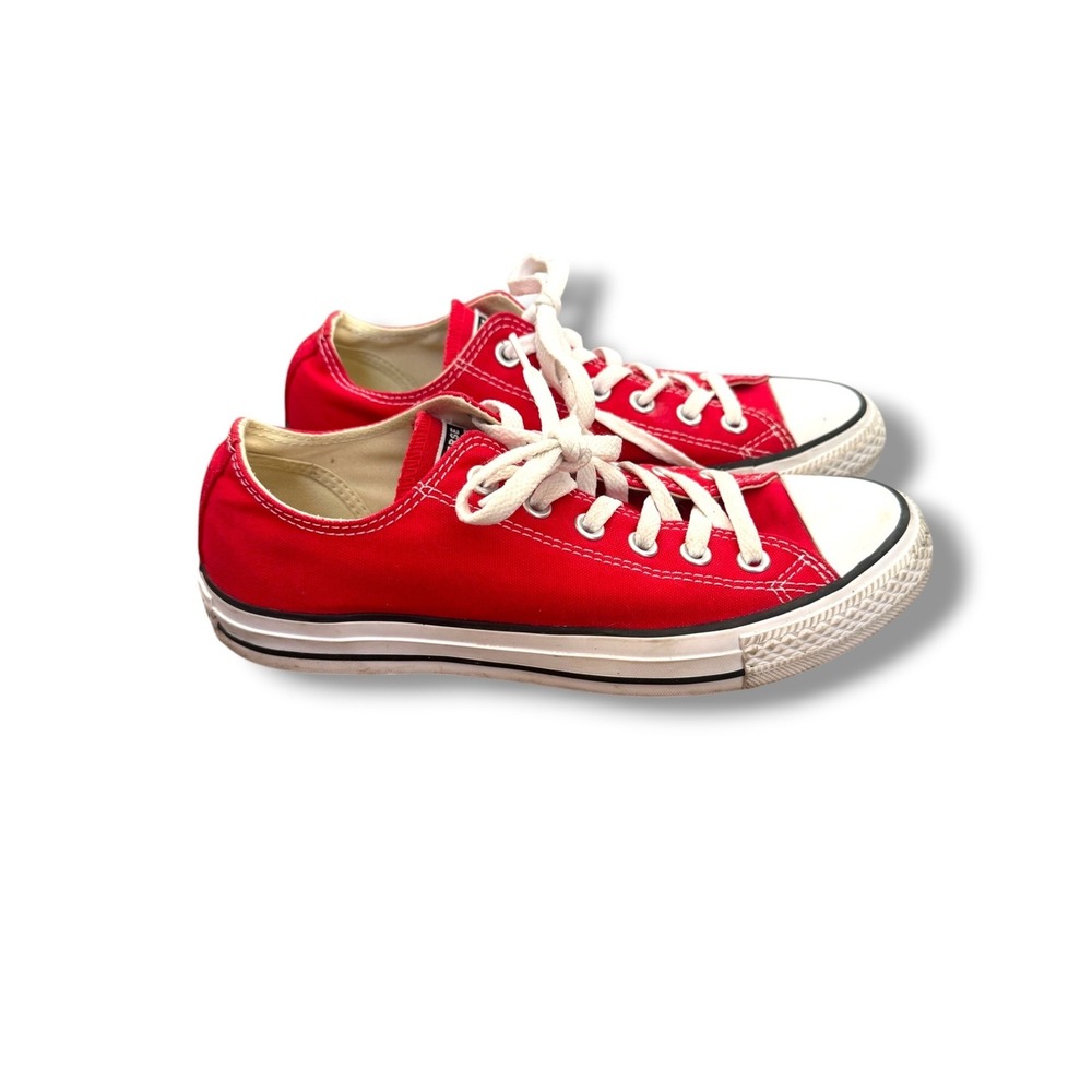 Converse Chuck Taylor All Star Low Top Red Canvas Sneakers Womens 8 Mens 6 M9696